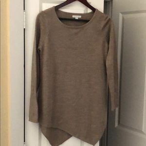 New York & Company light sweater